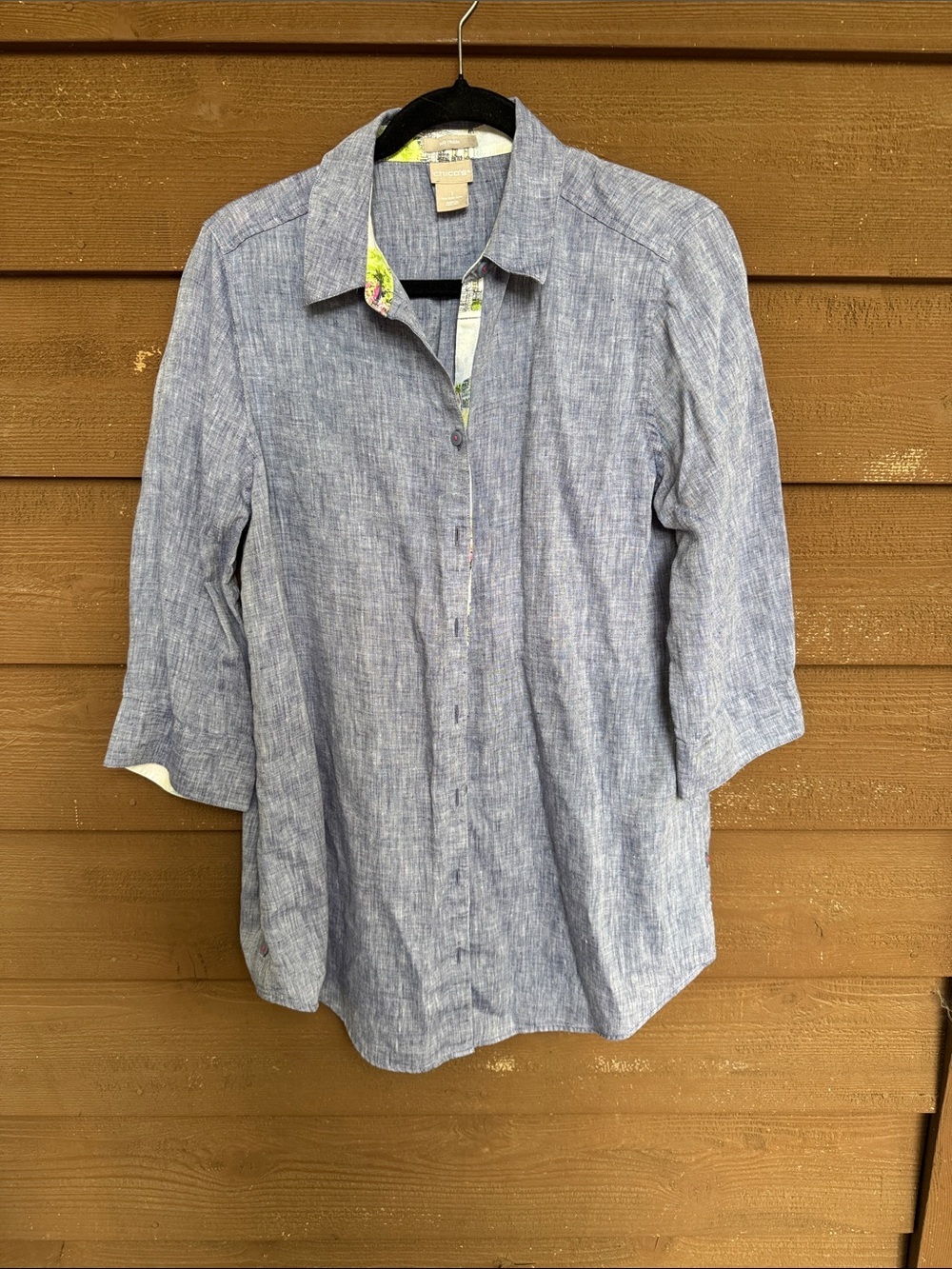 Chico's Chambray Linen Blue Button-Front Shirt size 1 (8-10)
